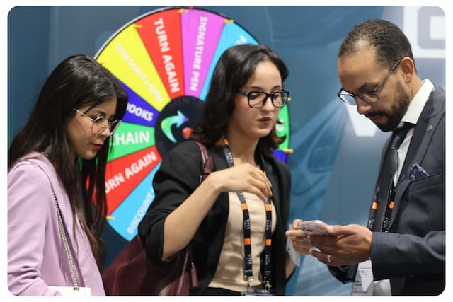 Animation stand MC avec la roue — GITEX Africa 2025